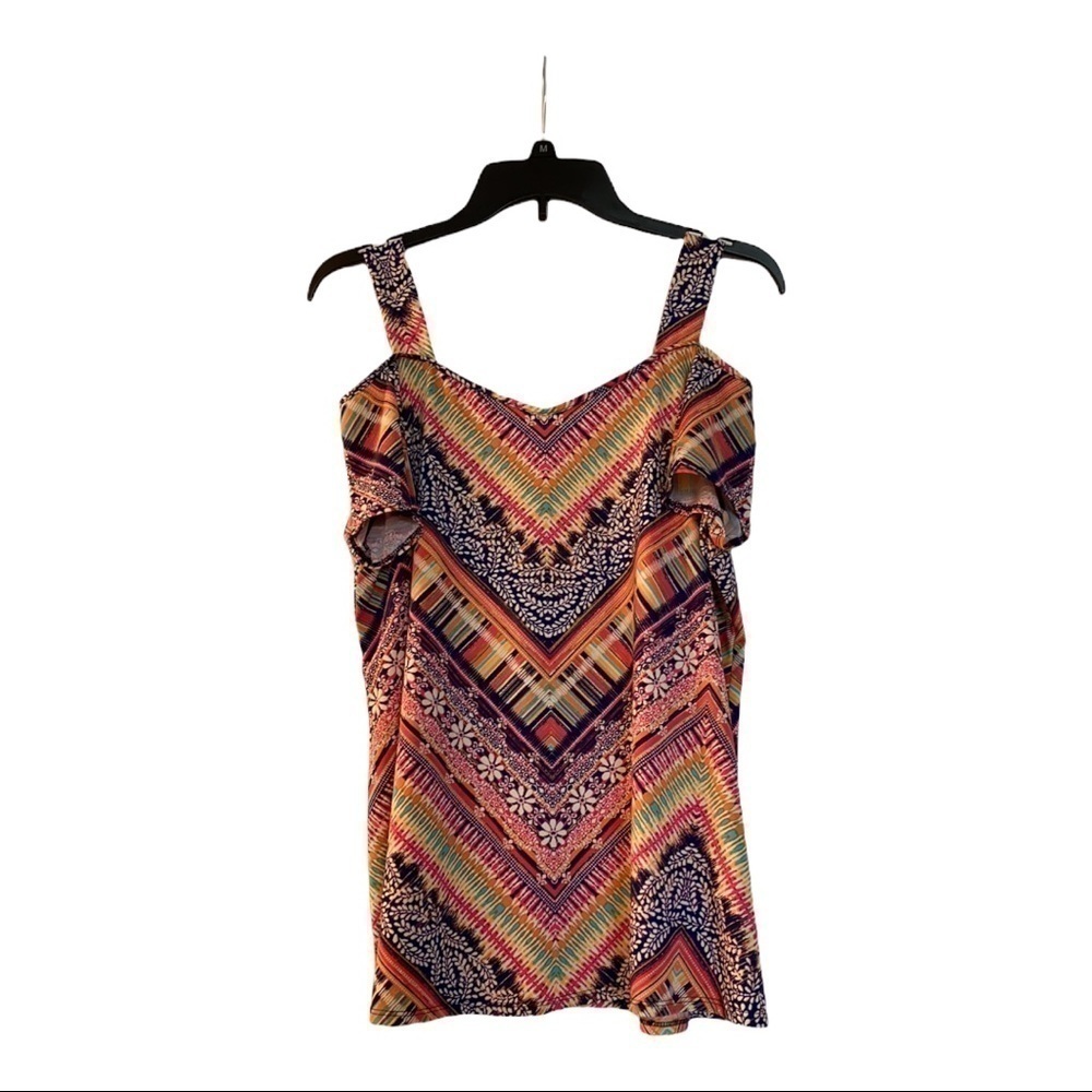 Print top. Cold shoulder. Short flutter sleeves. Size M